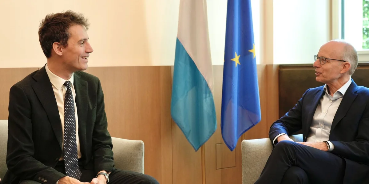 Premier Luc Frieden annoncéiert Zesummenaarbecht mat Mistral AI | © ME