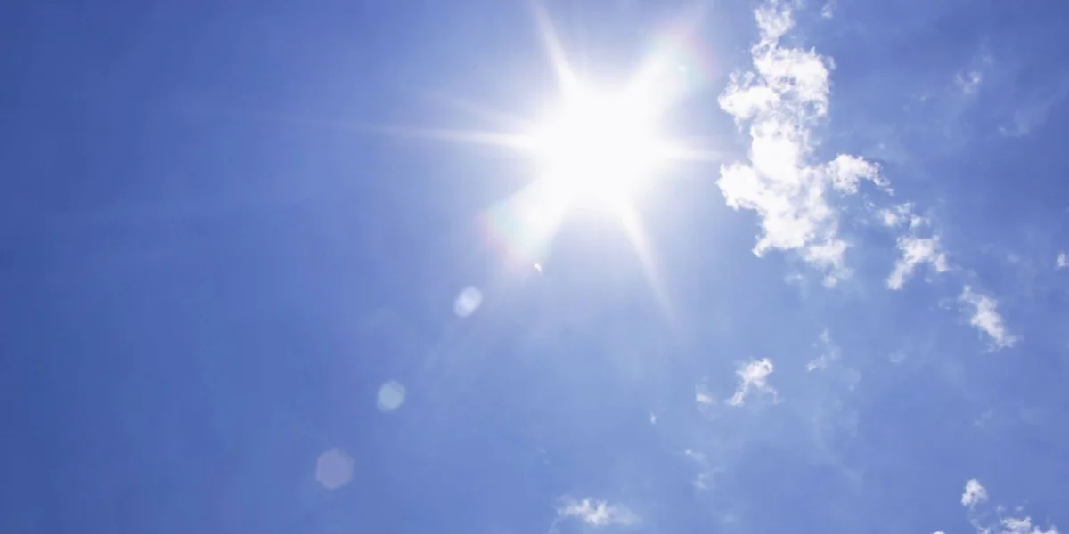 Hëtzt-Warnung vum Niveau 3 wéinst tropeschen Nuechten a méigleche gefillten 39 Grad  | © Bigstock