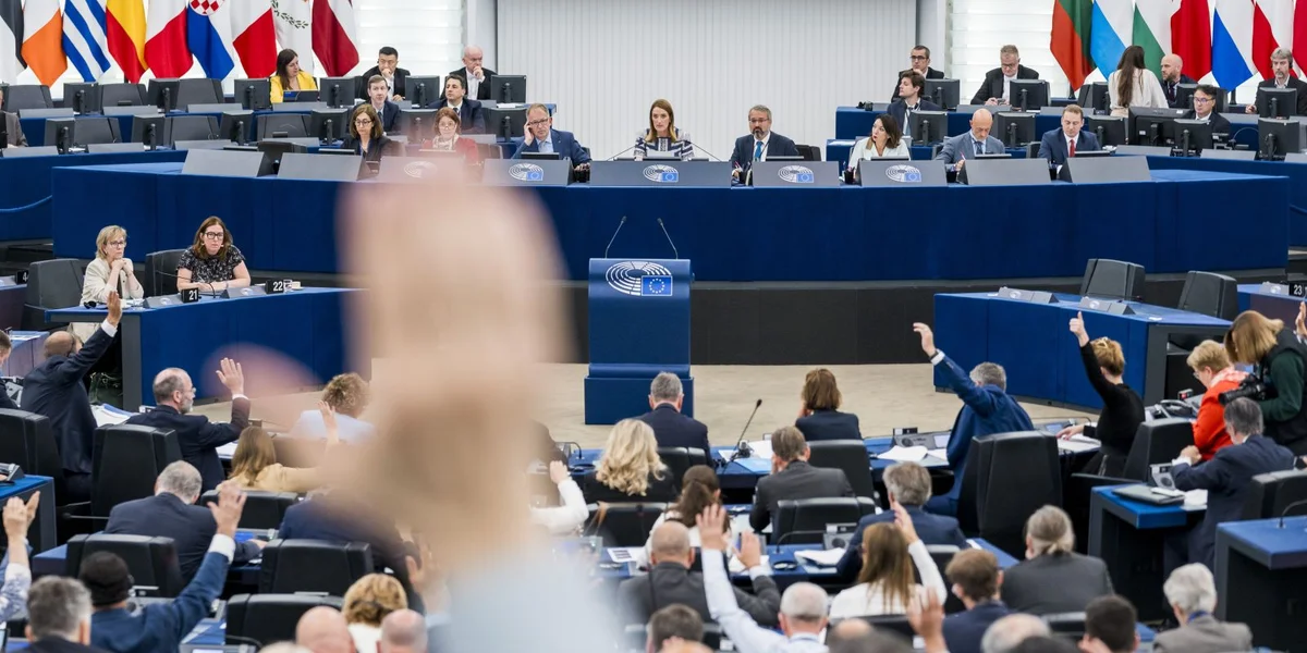 Extrem Droite um Rudder a Klimazil-Verhandlungen | © European Union