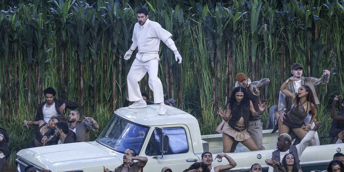 Super Bowl Halftime Show | © EPA/CHRIS TORRES