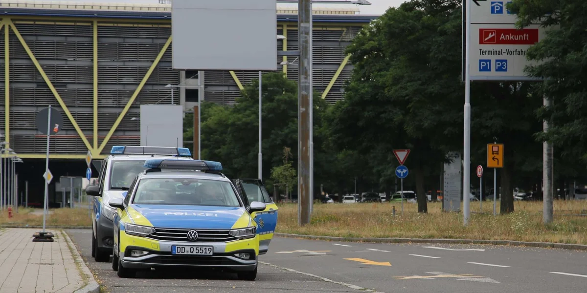 Flughafen zu Leipzig: Dron mat Sprengstoff an Zünder gouf entschäerft | © picture alliance/dpa | Tobias Junghanns