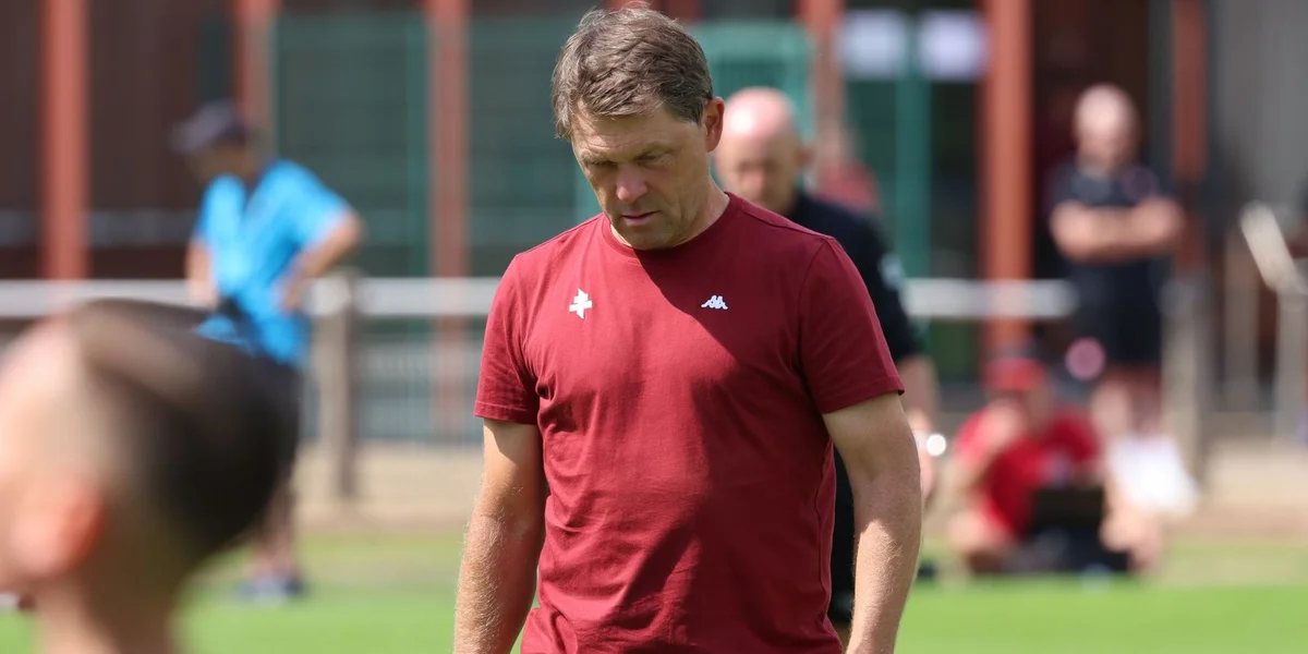 Luc Holtz als Trainer vum FC Metz entlooss ginn - Adjoint Mario Mutsch geet och  | © picture alliance / Foto Huebner | Foto Huebner