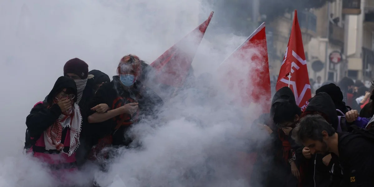 Protester zu Montpellier | © EPA/HORCAJUELO GUILLAUME